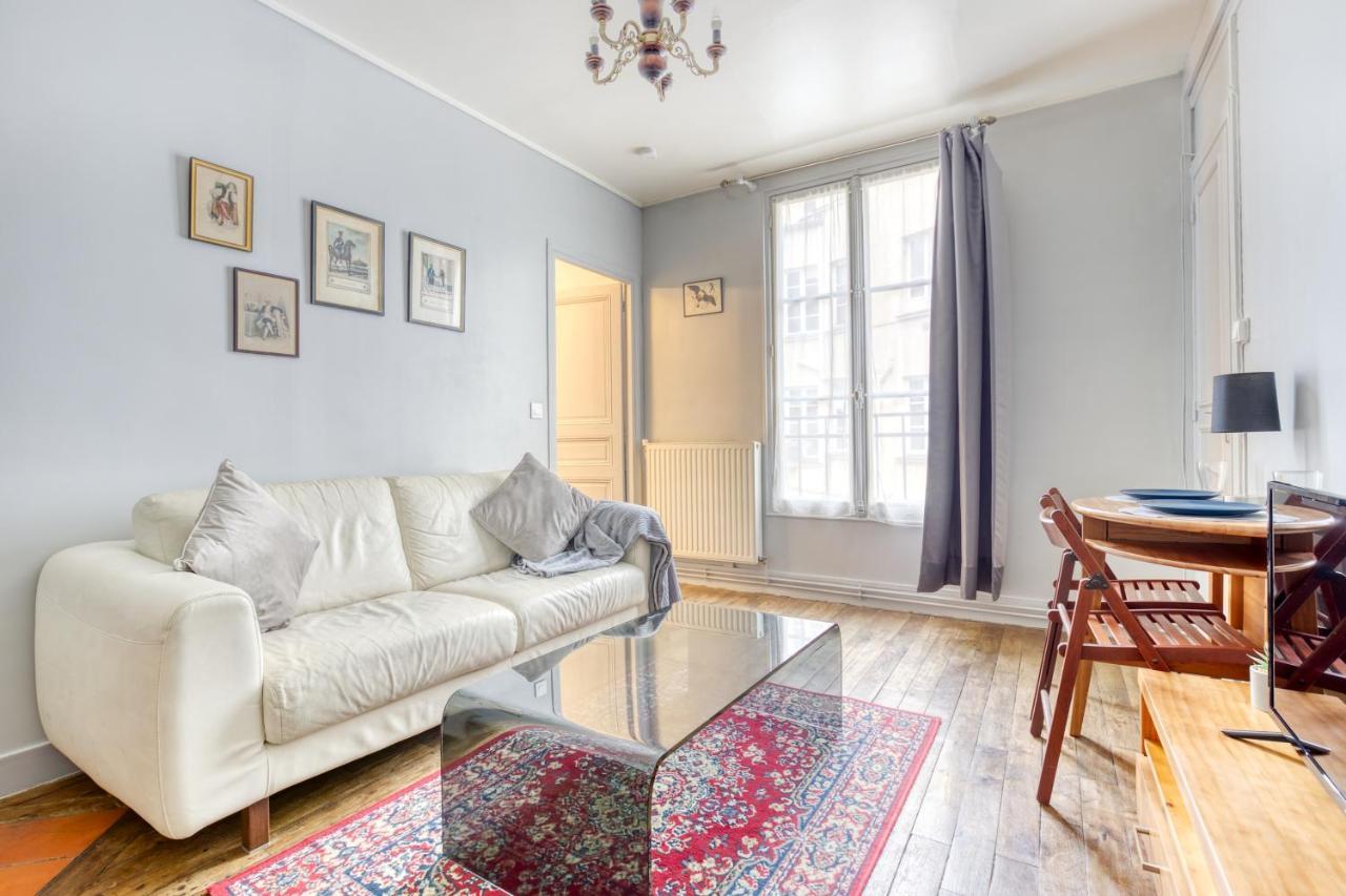 * Le Versaillais*2 Min A Pied Du Chateau Versay Dış mekan fotoğraf